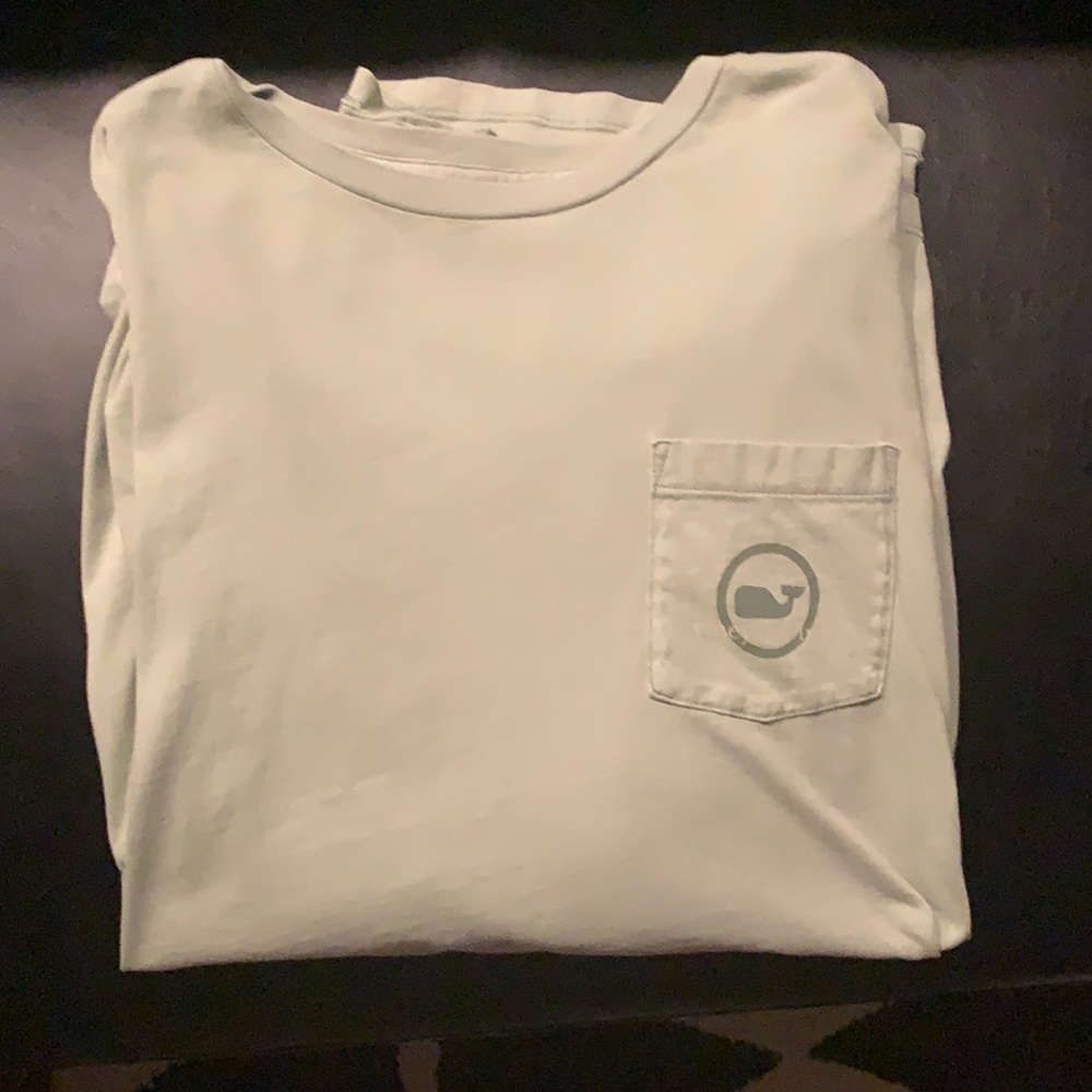 Like New Vineyard Vines Long Sleeve (Missing tags)